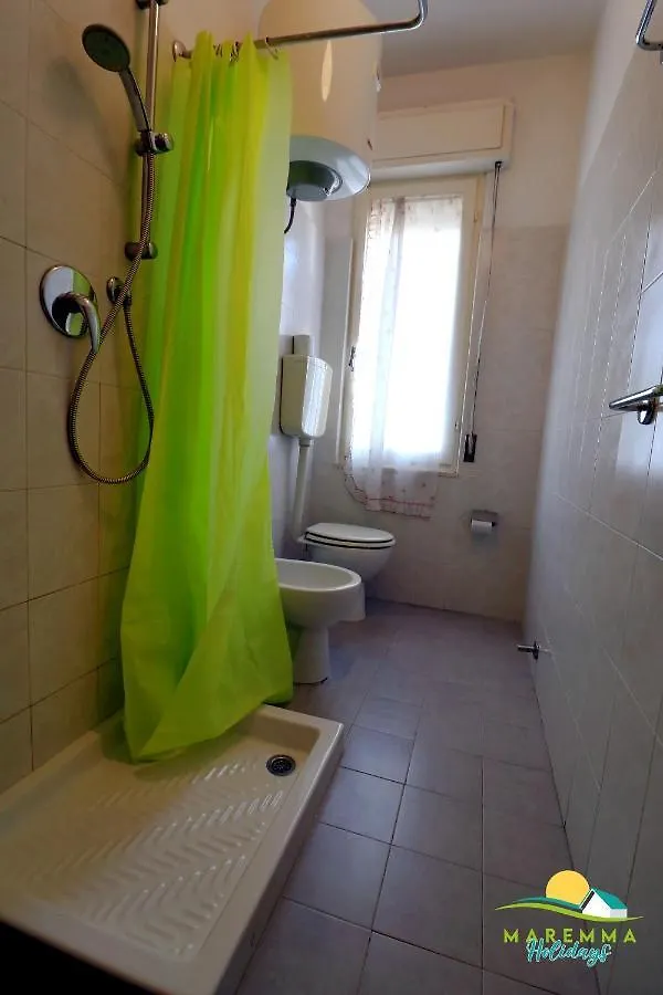 Maremma Holidays : Trasimeno Apartment Follonica